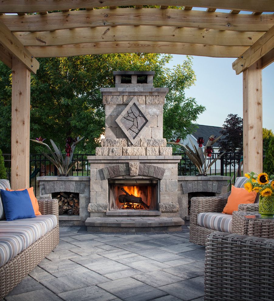 Outdoor Patio Furniture with Traditional Patio Stone Design