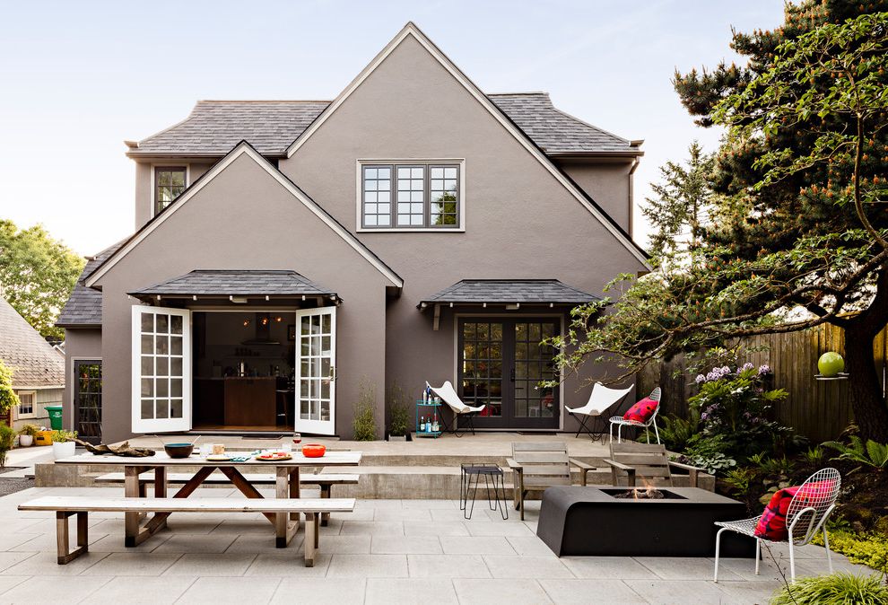 Outdoor Table with Contemporary Patio Stone Patio