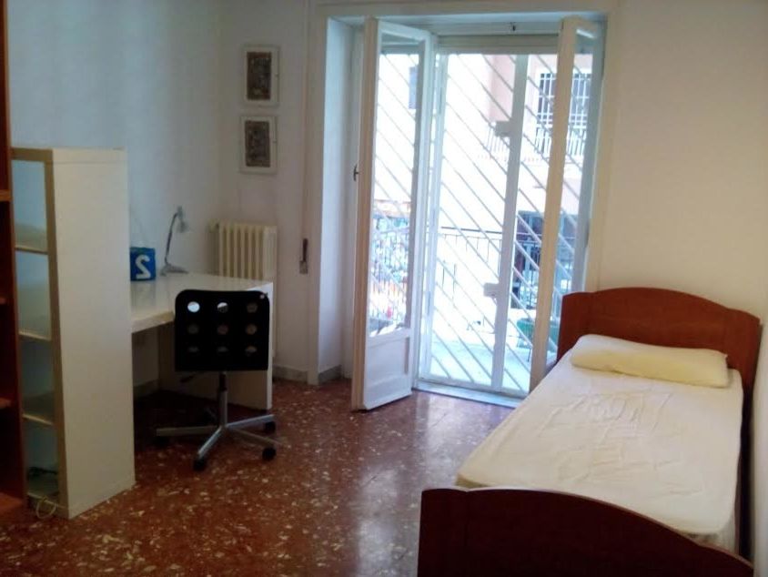 Panasonic Fv 30vq3 with Modern Spaces Abbinmento Rosso E Viola