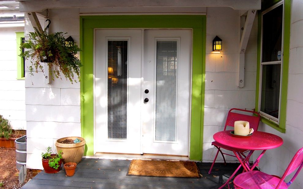Patio Set with Farmhouse Porch Bold Color