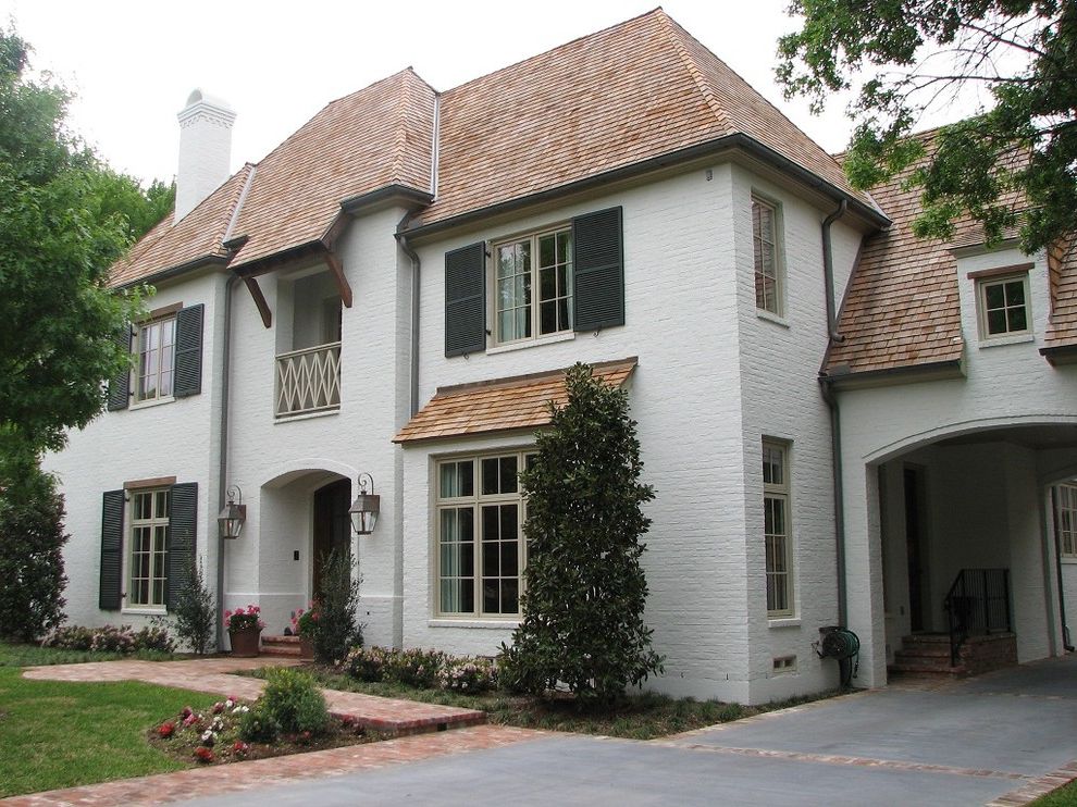 Zoom Tan Cortland Ny with Traditional Exterior Cedar