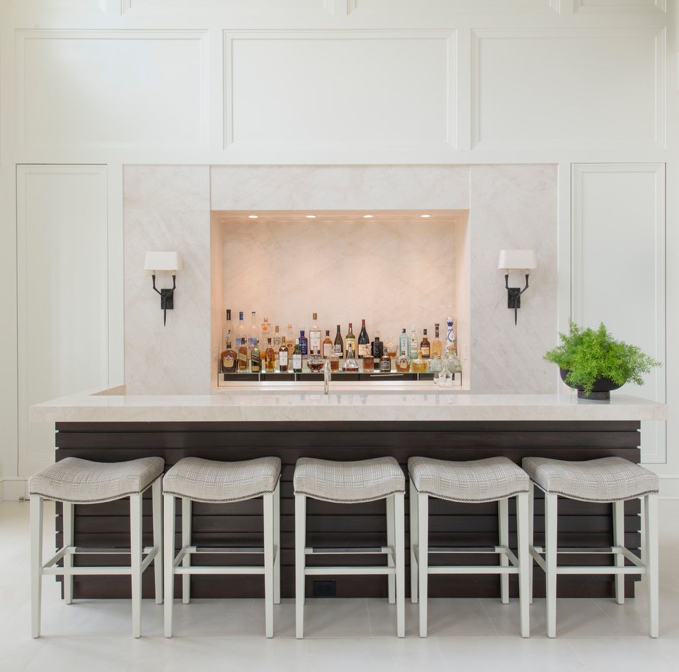 Amerihome Bar Stools Traditional Home Bar with Wall Sconce