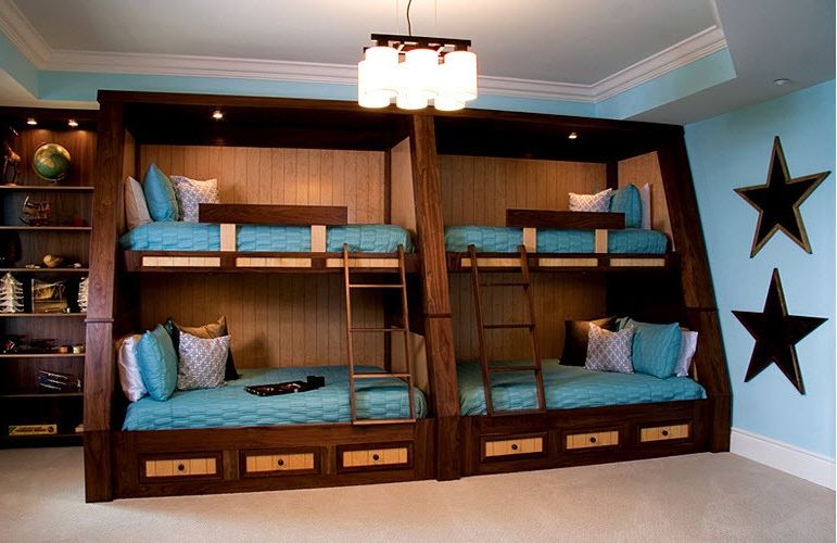 Discovery World Bunk Beds Tropical Bedroom with Tropical