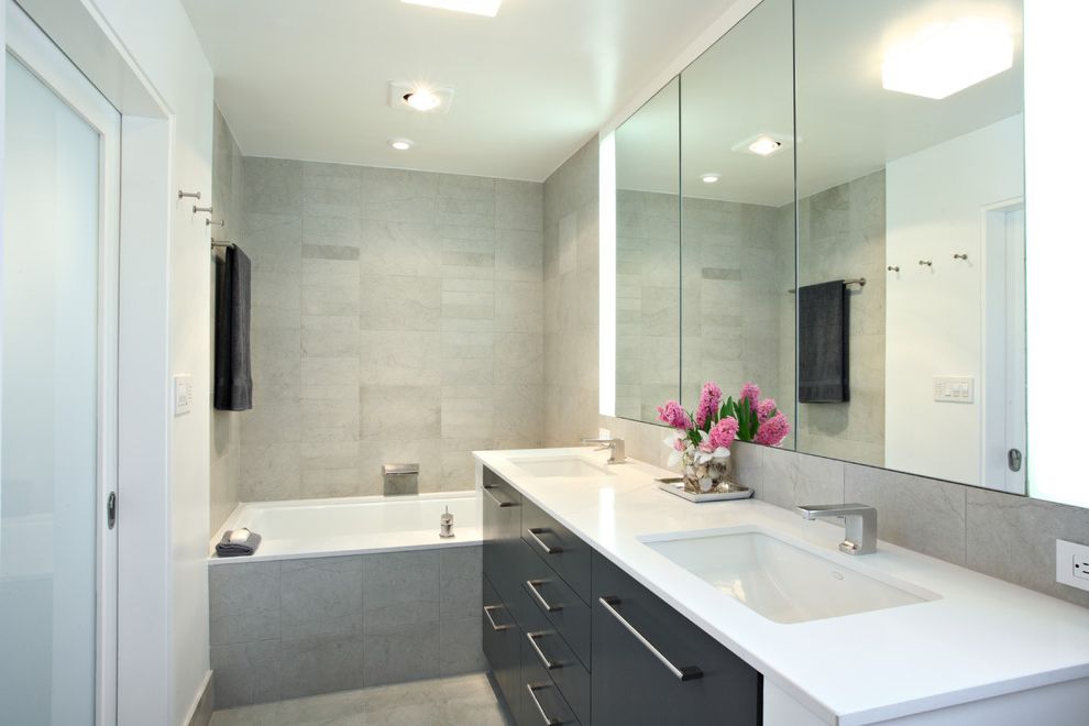 Oval Recessed Medicine Cabinet Contemporary Bathroom with Tiles
