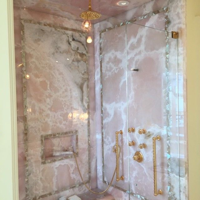 Palais Royal Comenity  Bathroom with Inspirational Photos