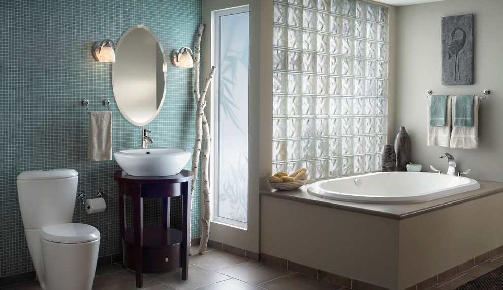 Bathtub Clogged Contemporary Bathroom with Suite