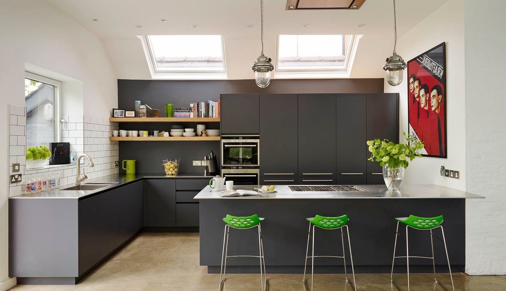 Blasting Cabinet Contemporary Kitchen with Bespoke Kitchen Storage