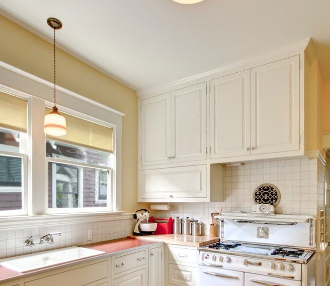 Fitted Rectangle Tablecloths Traditional Kitchen with Retro