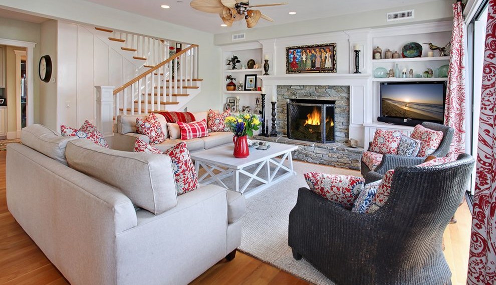 Free Tv Shows Online Full Episodes Beach Style Living Room with Wicker Chairs
