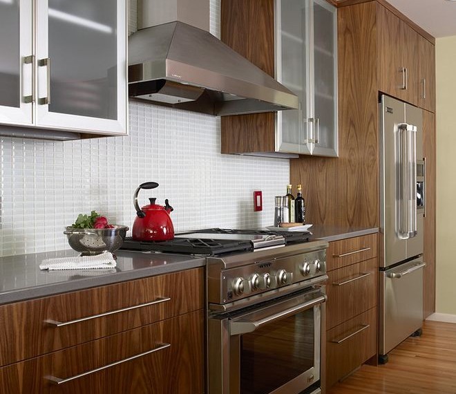 Frigidaire Ice Maker Not Working Contemporary Kitchen with Drawers