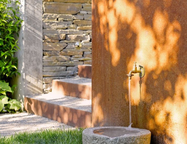 Home Water Filtration Systems Contemporary Patio with Gravel
