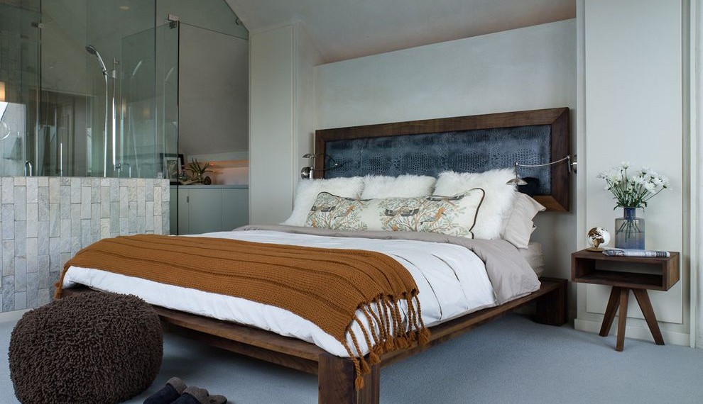 King Size Platform Bed Frame Contemporary Bedroom with Wooden Bed