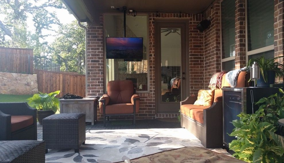 Misting Nozzles Transitional Spaces with Covered Patio