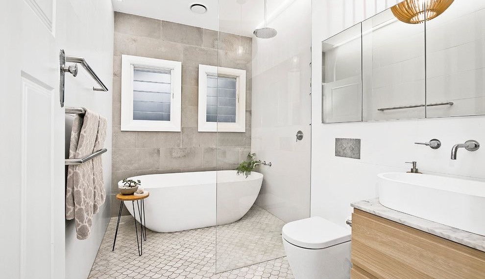 Most Energy Efficient Space Heater Contemporary Bathroom with Scalloped Tile