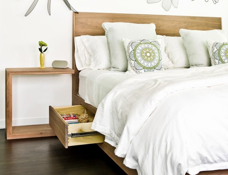 Rustic King Bed Frame Contemporary Bedroom with Wood Headboard