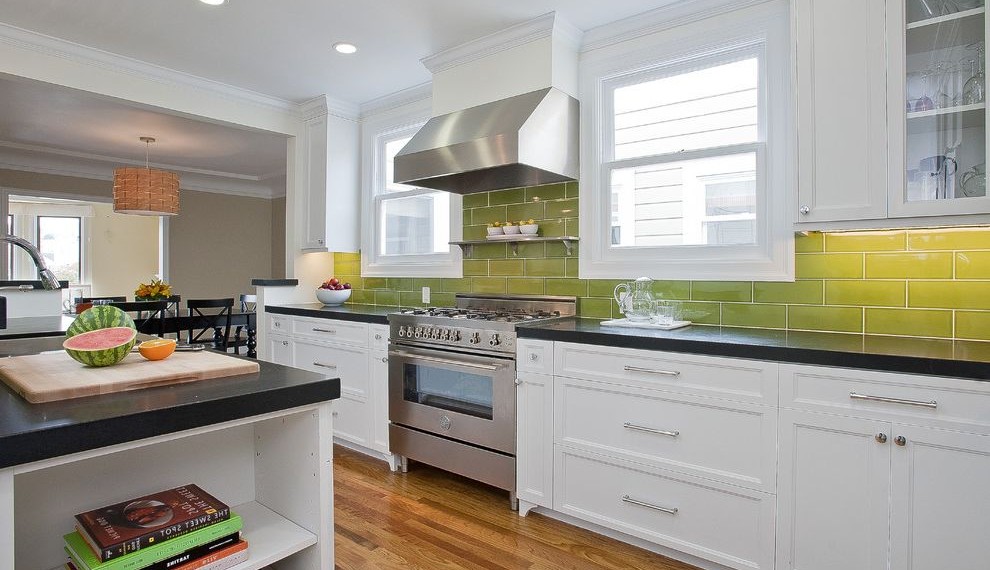 Stainless Stove Beach Style Kitchen with Built in Book Shelves