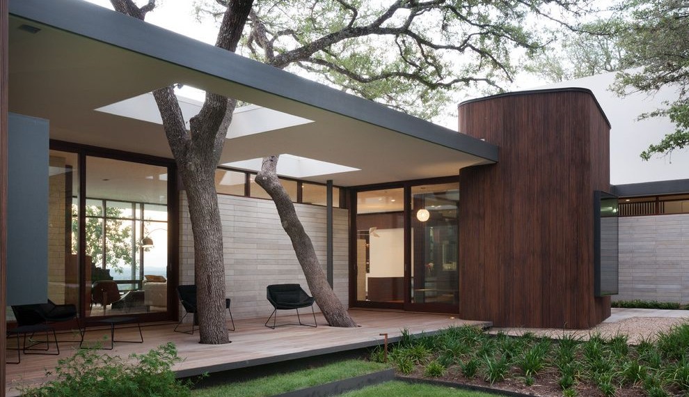 Towable Boom Lift Contemporary Exterior with Mixed Siding