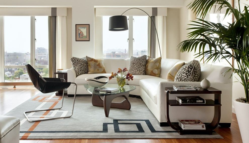 Tree Stump Side Table Contemporary Living Room with Large Floor Lamp