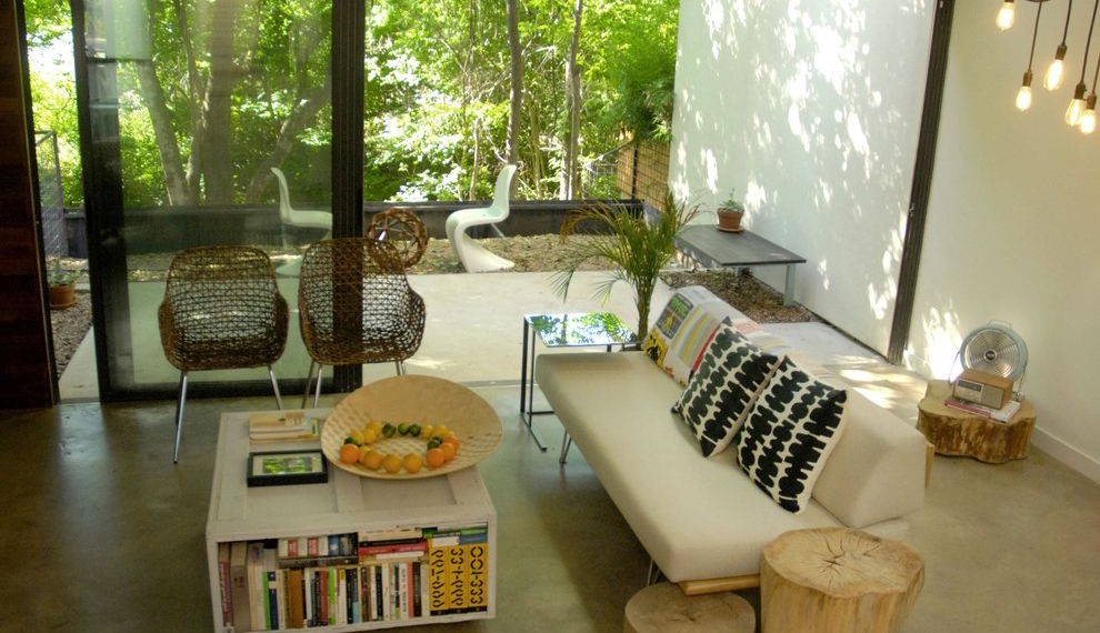 Tree Stump Side Table Modern Living Room with Modern