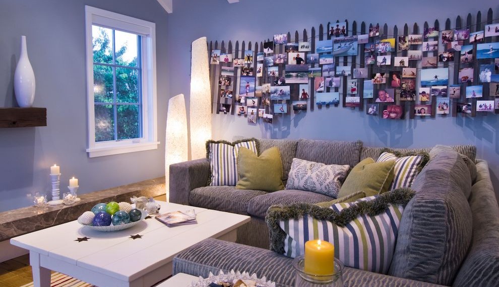 Vinyl Picket Fence Beach Style Family Room with Vaulted Ceiling