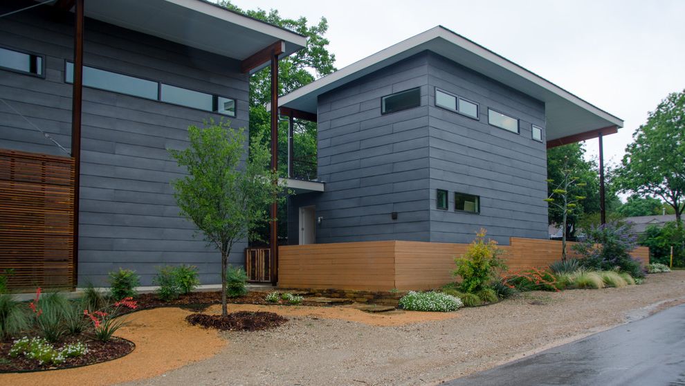 Vinyl Picket Fence Contemporary Exterior with Wood Fencing