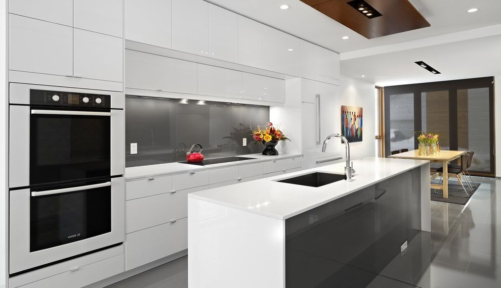 Watch Full Episodes Online Free Contemporary Kitchen with Cooktop