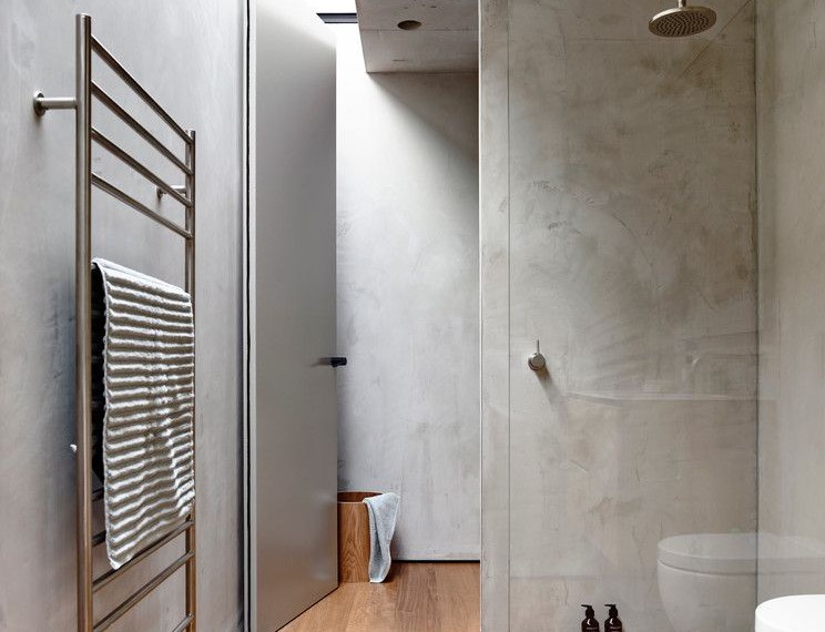 Waterproof Sealant Modern Bathroom with Timber Beams