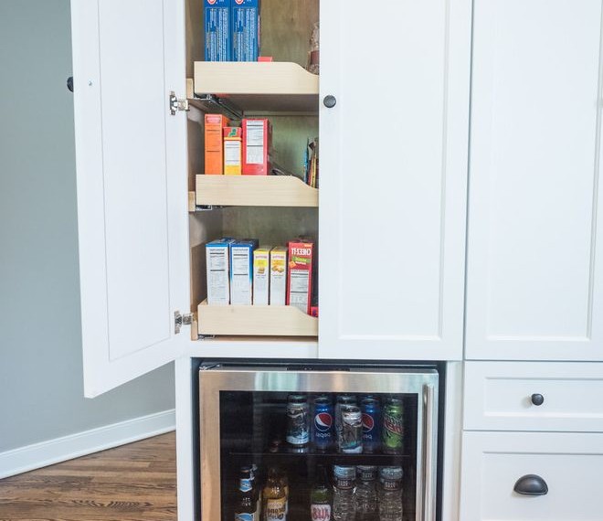 Yeager Flooring Transitional Kitchen with Kitchen Island Pendant